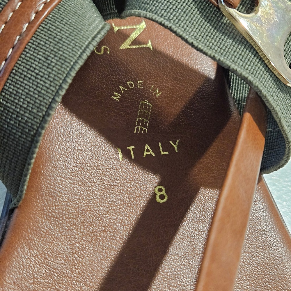 Italian Shoemakers Sandals Womens 8 Brown Olive Toe Loop Flat Elastic Italy - Picture 4 of 7